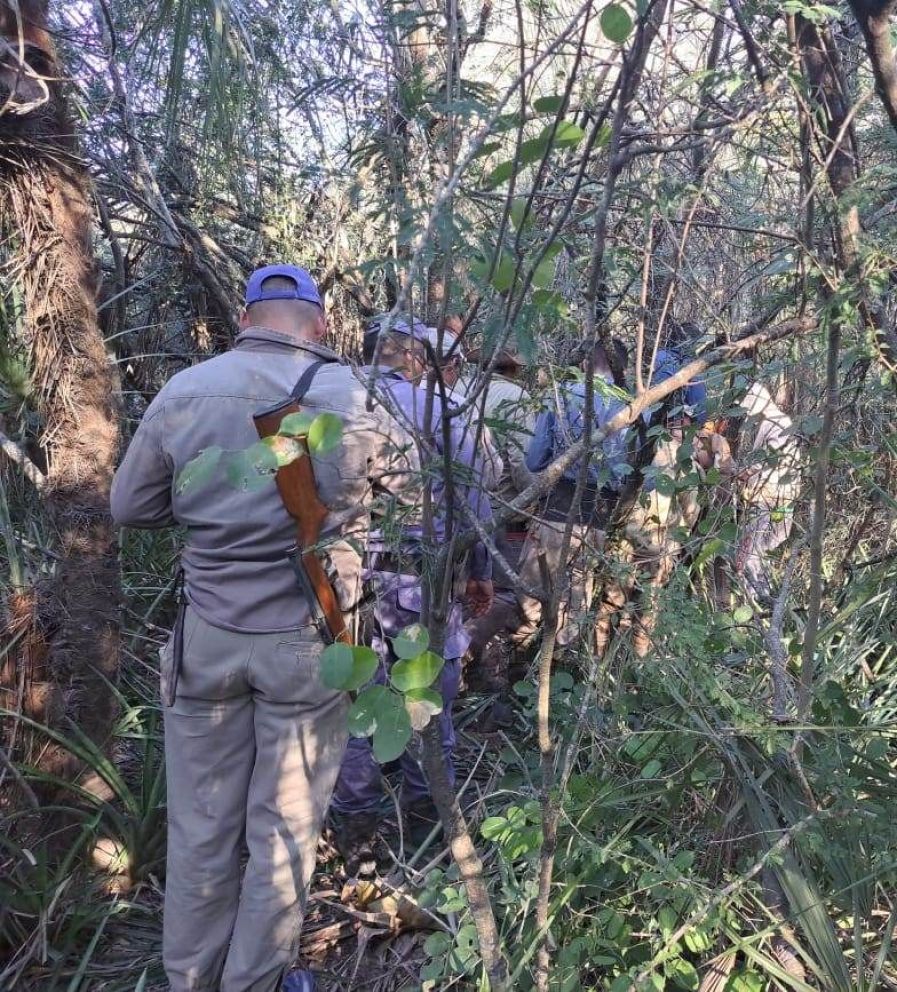  Tras más de 24 horas, la Policía halló a Diego Vera de 39 años que se había extraviado en el monte