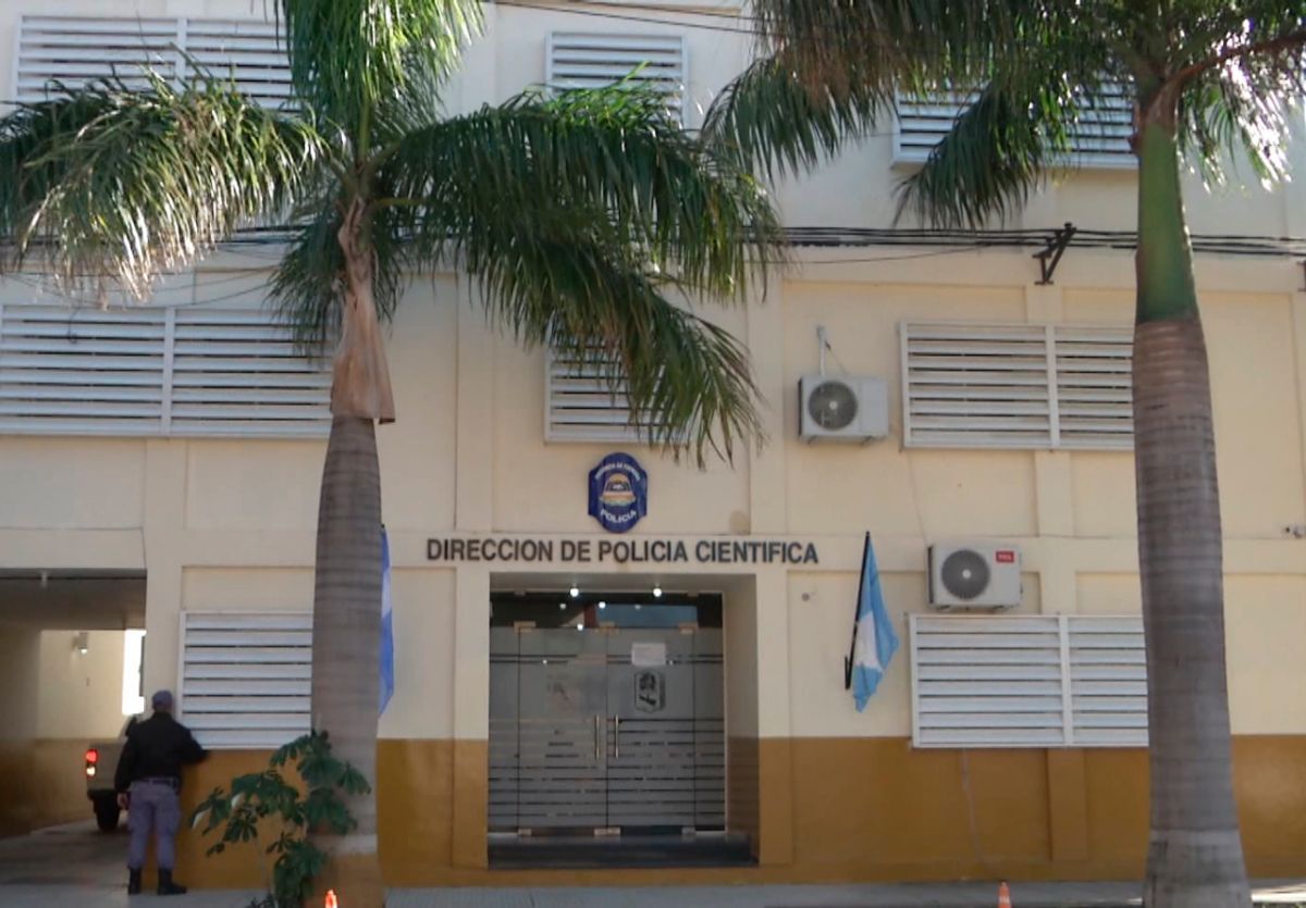 Delincuentes ingresaron a un local,  maniataron al dueño y robaron dinero para luego darse a la fuga