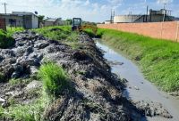 Continuaron este miércoles los trabajos de la Comuna capitalina para el mantenimiento del drenaje urbano